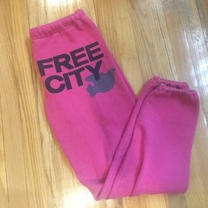 FreeCity Sweatpants